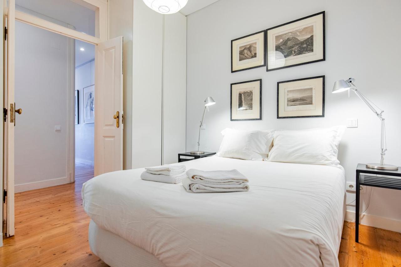 Castelo Design Aparment W/ Balcony & Super View By Lovelystay 리스본 외부 사진